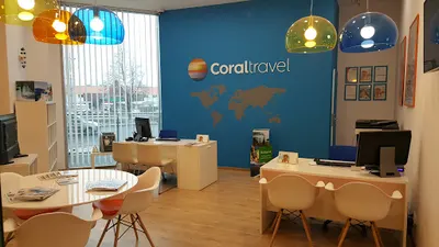Coral Travel - biuro podróży Galeria Mazovia